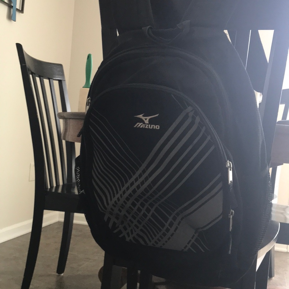 Athletic bag